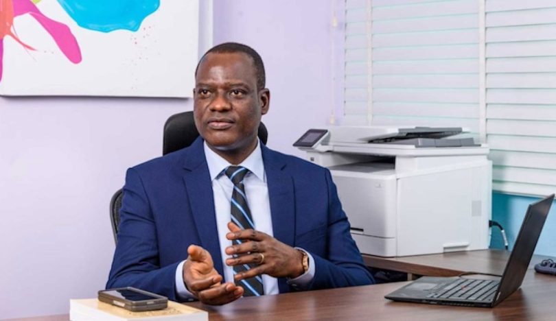 Taiwo Oyedele 1200x694 1