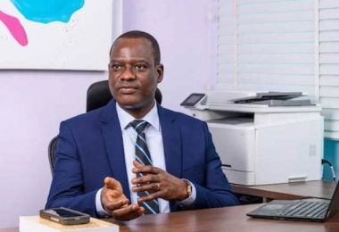 Taiwo Oyedele 3