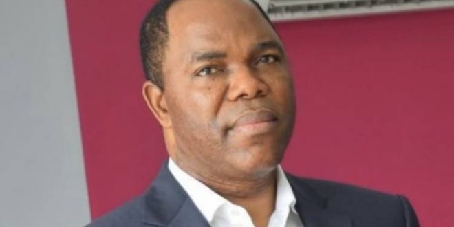 Tunde Ayeni 1