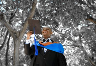 UK Scholarship 1024x683