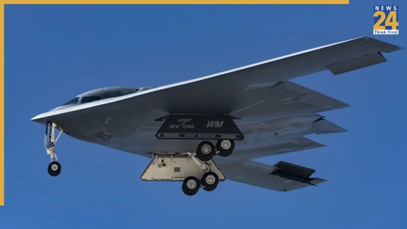 US B 2 Spirit bomber.jpg