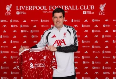 andoni iraola profile 04062026 cover b9536dbde2a1283cb809769b8ce4939b