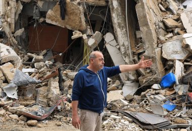 israel attack strike tyre southern lebanon war on iran 5 april 2026 reuters 1 scaled