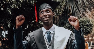 scholarship websites
