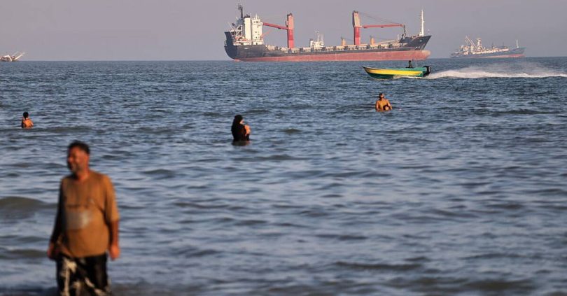 un agency pauses evacuation of ships through strait of hormuz after vessel hit