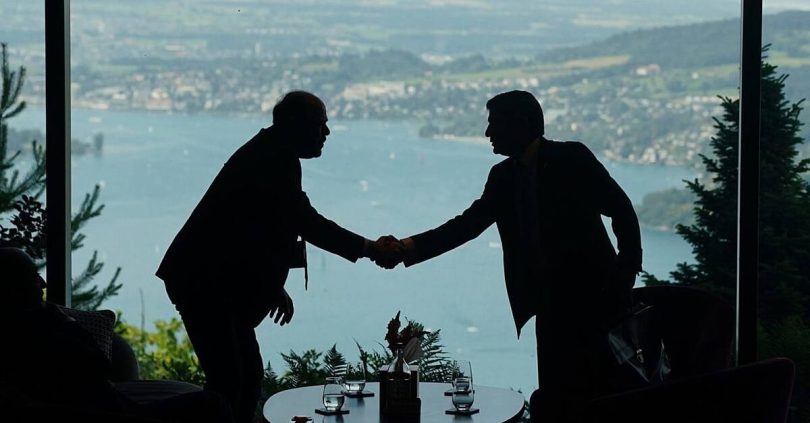 vance meets top iranian officials as us urges iran to turn over a new leaf
