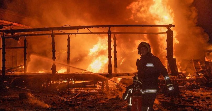 15 killed in latest attacks between ukraine and russia