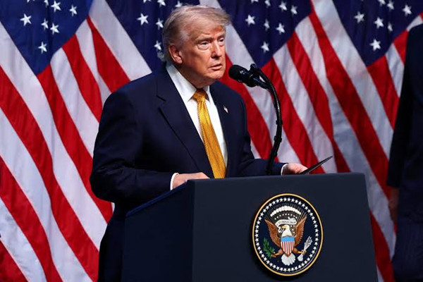 1784694004 Trump