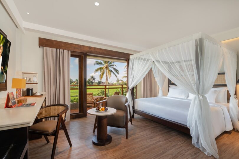 791198 Deluxe Room Nature View w