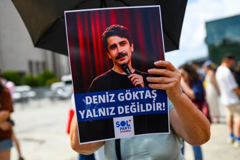 9e0f574399e6e83c3242da796085487b9b0bab3f5b01222e30126322375d942d