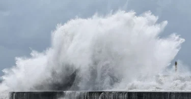 AFP 20260710 B9TP348 v3 MidRes TopshotTaiwanWeatherTyphoon 1783759860