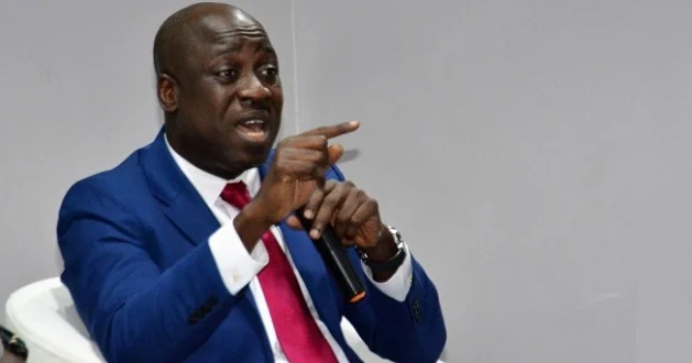 Bolaji Abdullahi1