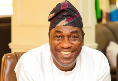 Dr. Kadiri Obafemi Hamzat