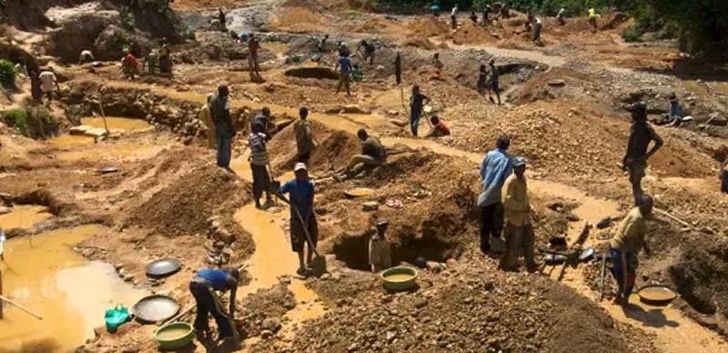 Mining pit