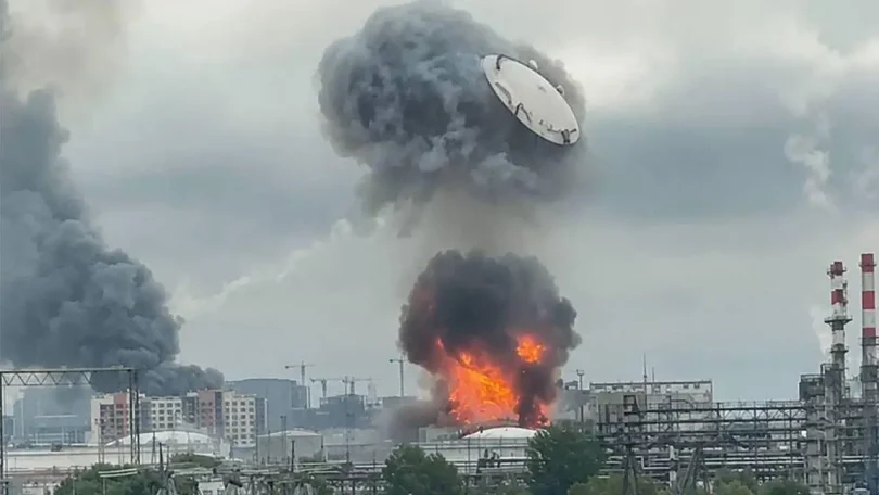 Moscow oil refinery in Kapotnya attacked 11 east2west news