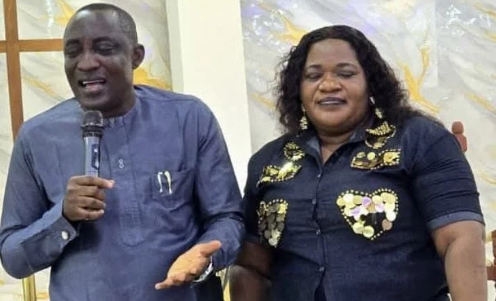 Pastor and wife 1785232797