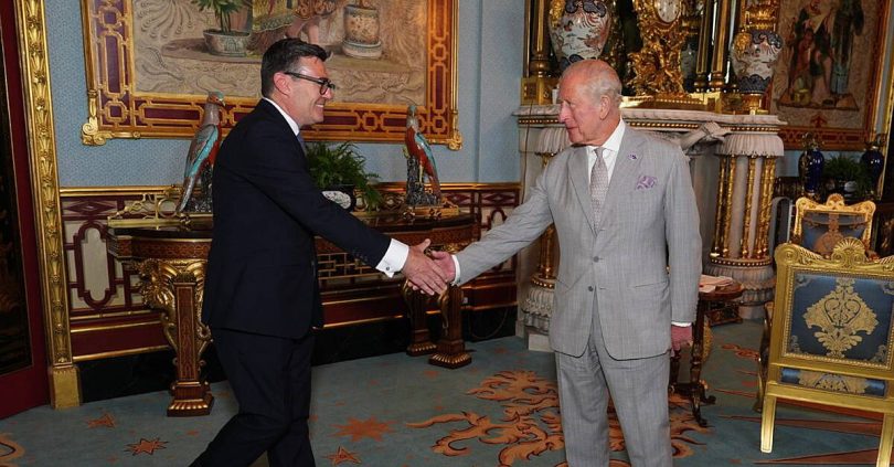 andy burnham uses first speech as uk prime minister to call for national sense of unity