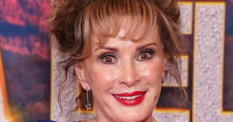 beverley callard says she has completed radiotherapy after cancer diagnosis