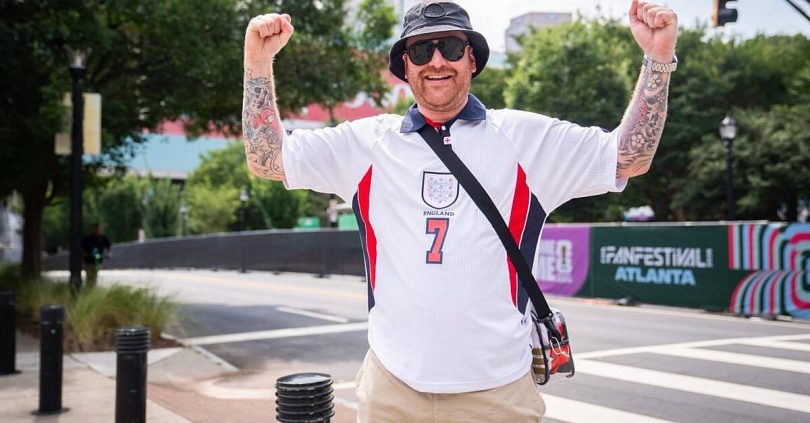england fans book mexico flights despite needing to beat dr congo to get there