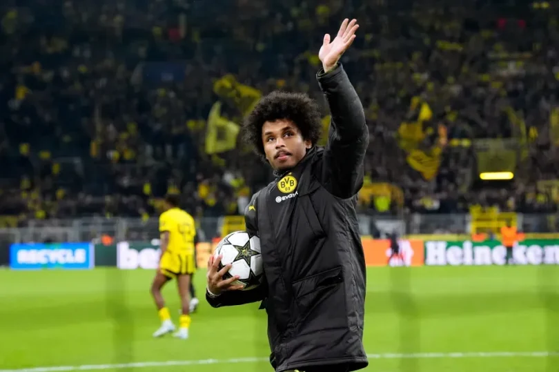 https3A2F2Fmedia.soccernet.ng2Fmain2F20242F102Fkarim adeyemi borussia dortmund taking 9375913