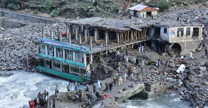 rescue crews in afghanistan search for missing and dead after flash flooding