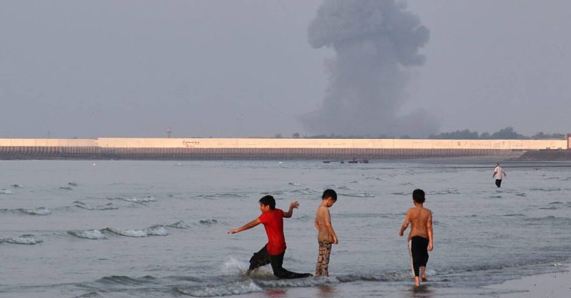 us and iran attacks rage as officials question diplomatic efforts to stop war