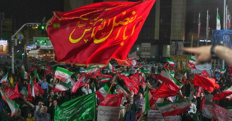 us and iran exchange strikes as they struggle over strait of hormuz