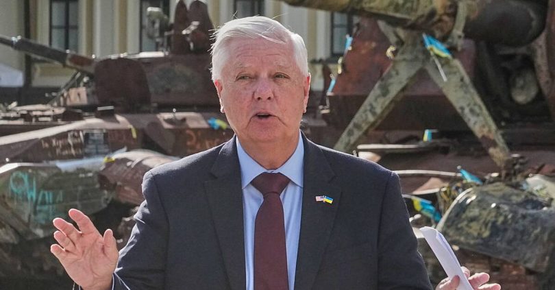 us senator lindsey graham dies aged 71